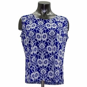 K Boutique Blue White Floral Sleeveless Blouse